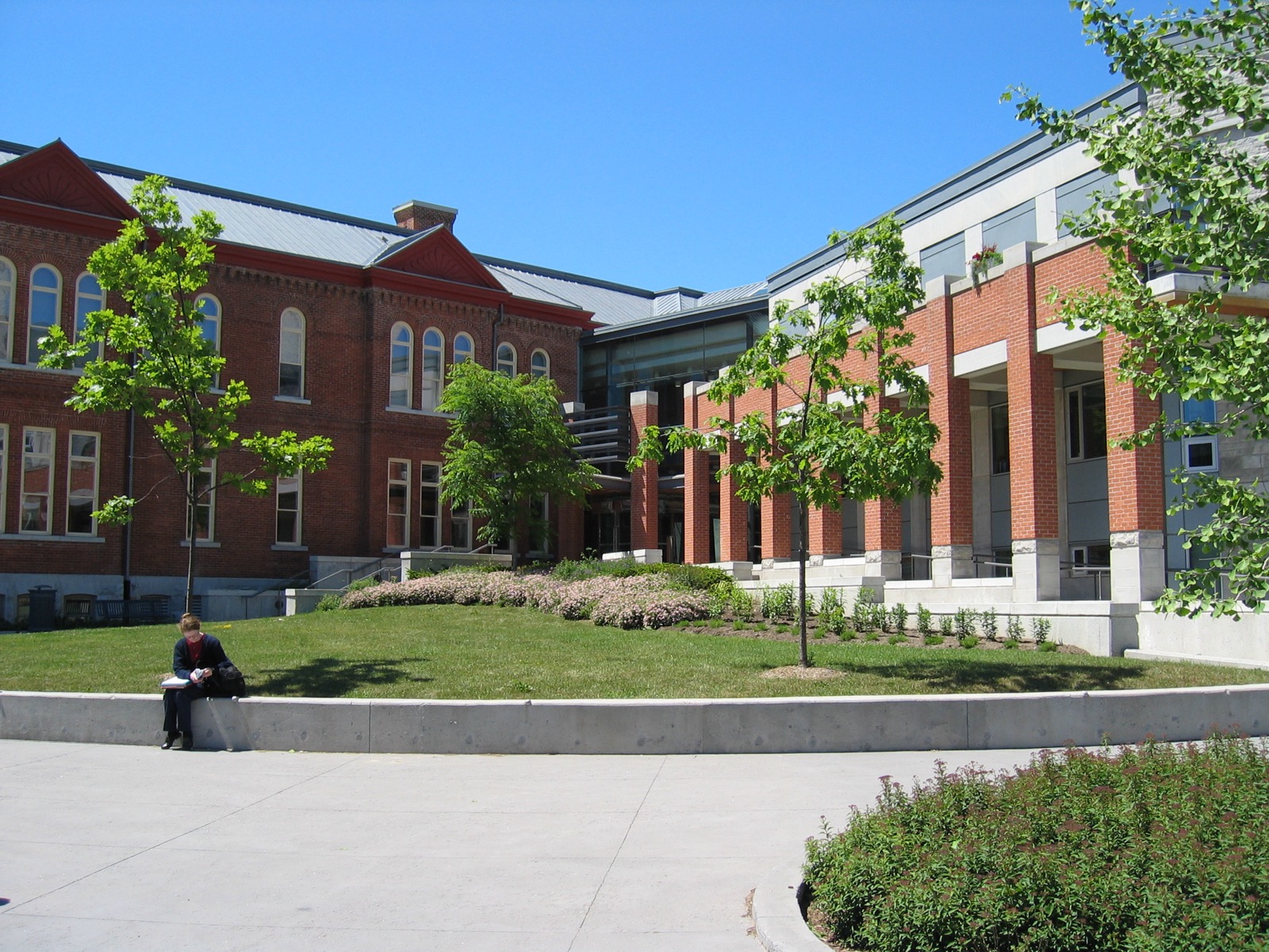 Goodes Hall, Queen's University Smith School of Business